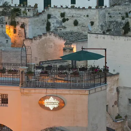 بيت ضيافة Sassisuite